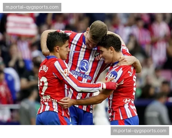 比利亚雷亚尔角球二次进攻，盖伊小禁区乱战扳回一城